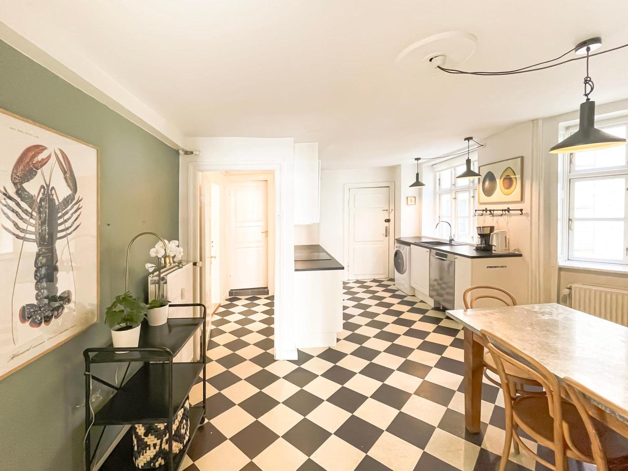 Large Apartment With 4 Bedrooms In Kopenhagen Exterior foto